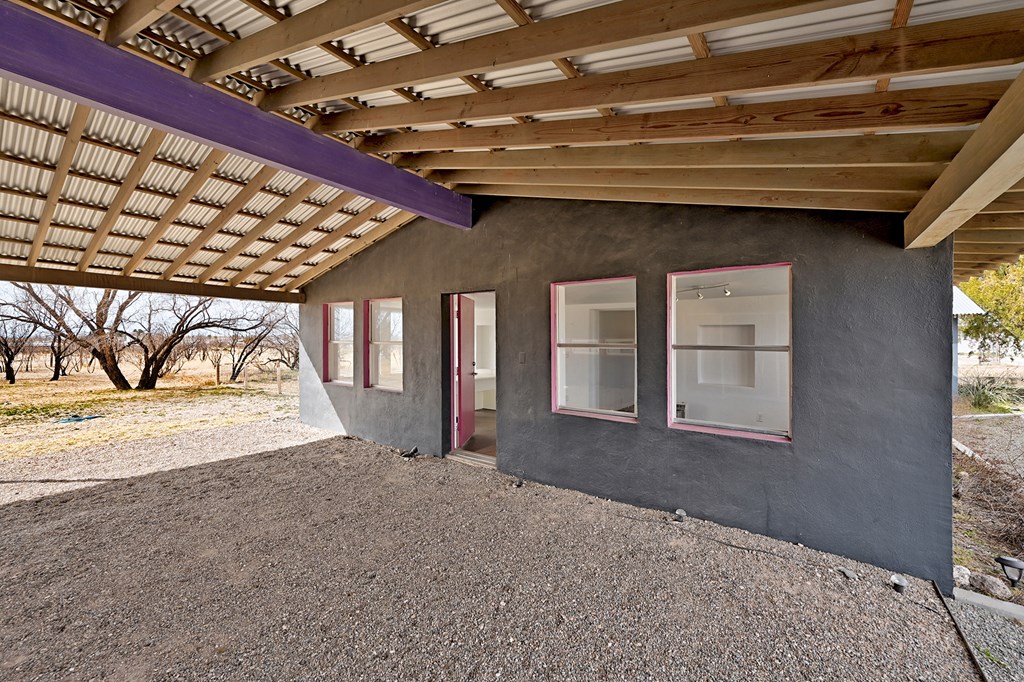 1011 W Washington St, Marfa, Texas image 10