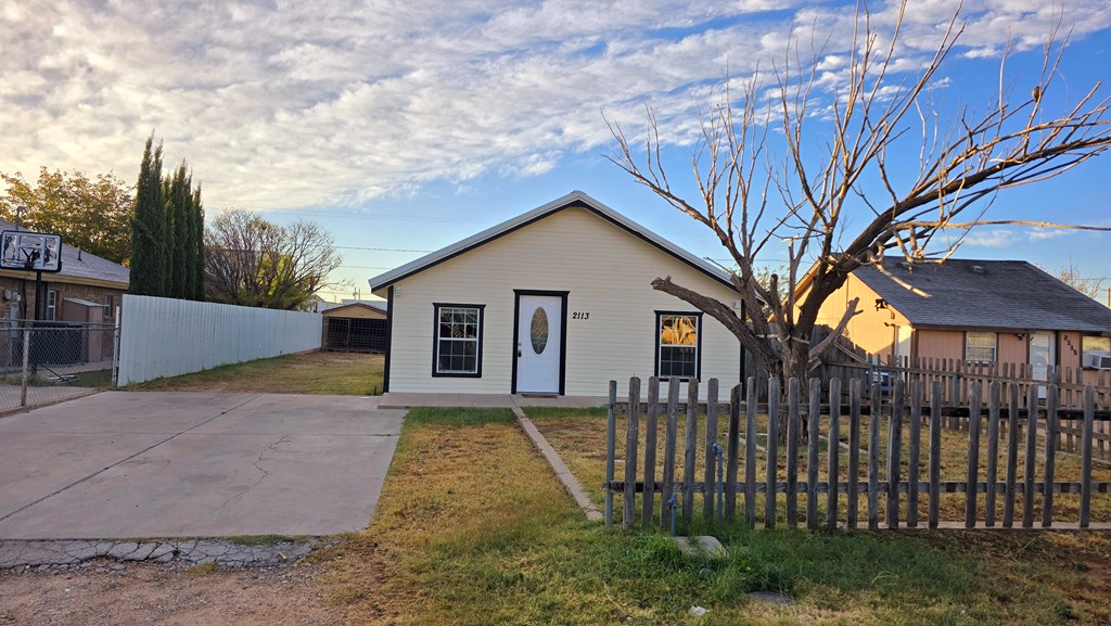 2113 W 3rd, Odessa, Texas image 2