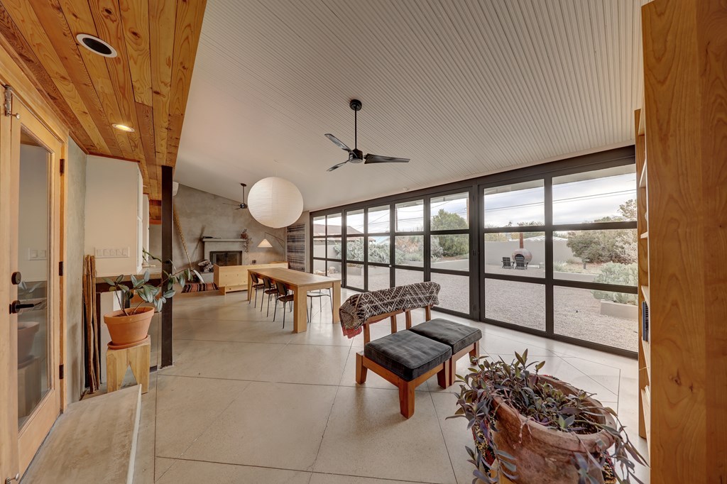 415 W Lincoln St, Marfa, Texas image 12