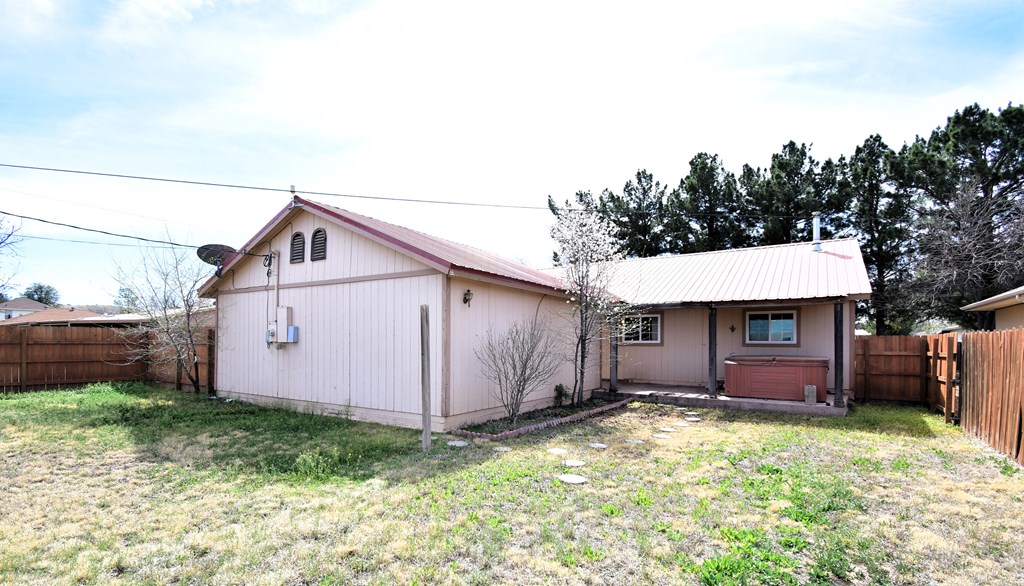 1200 N 3rd St, Alpine, Texas image 24