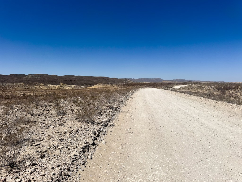 91 Salt Grass Draw, Terlingua, Texas image 5
