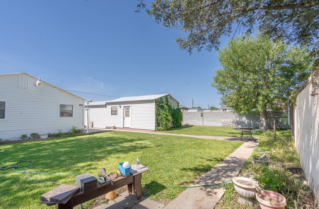 8809 Heather Lane, Odessa, Texas image 36