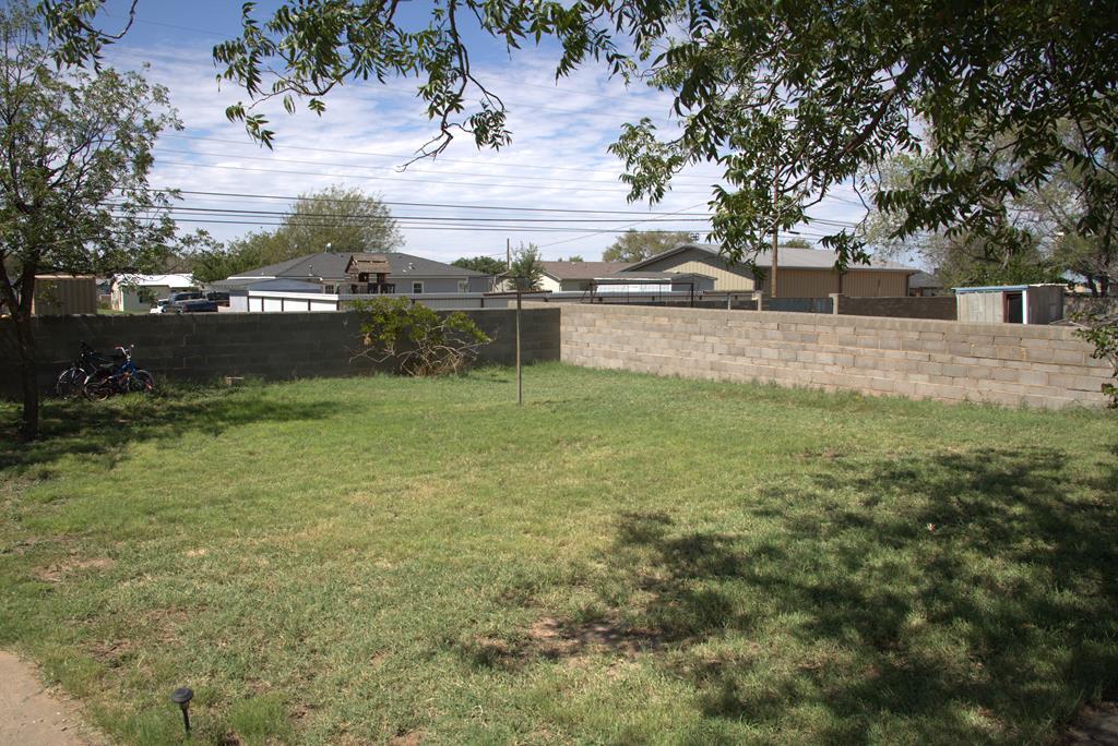 110 SW 11th St, Seminole, Texas image 39