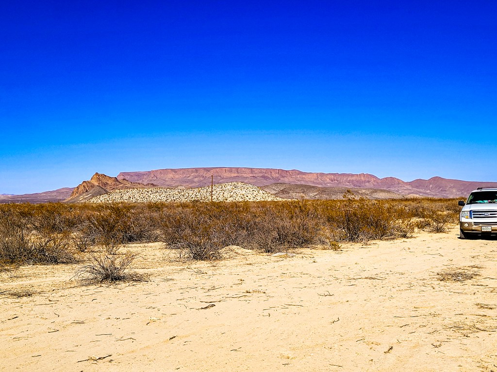 8823 Angel Rd, Terlingua, Texas image 6