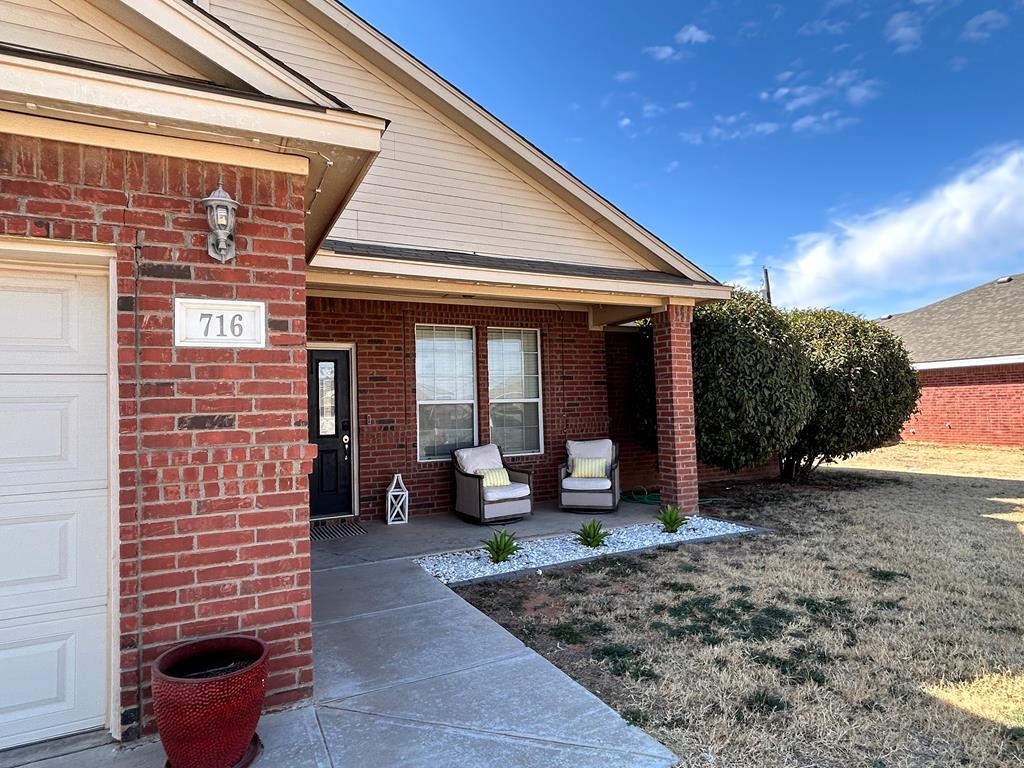 716 Shepherd Circle, Andrews, Texas image 2