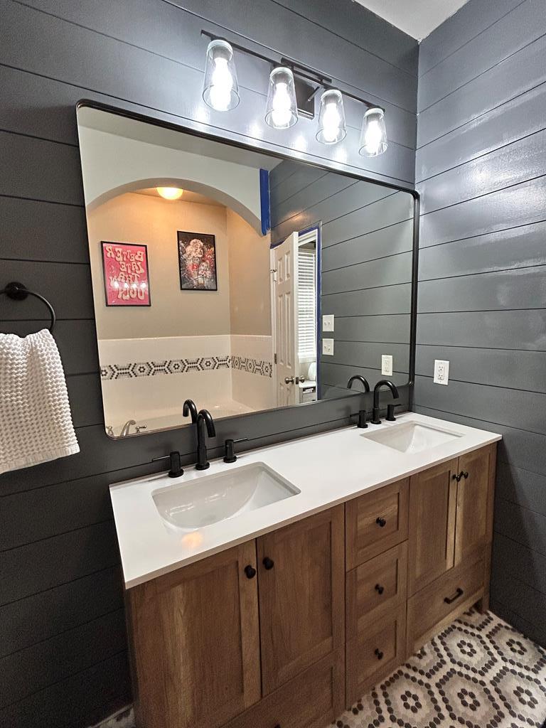 716 Shepherd Circle, Andrews, Texas image 37