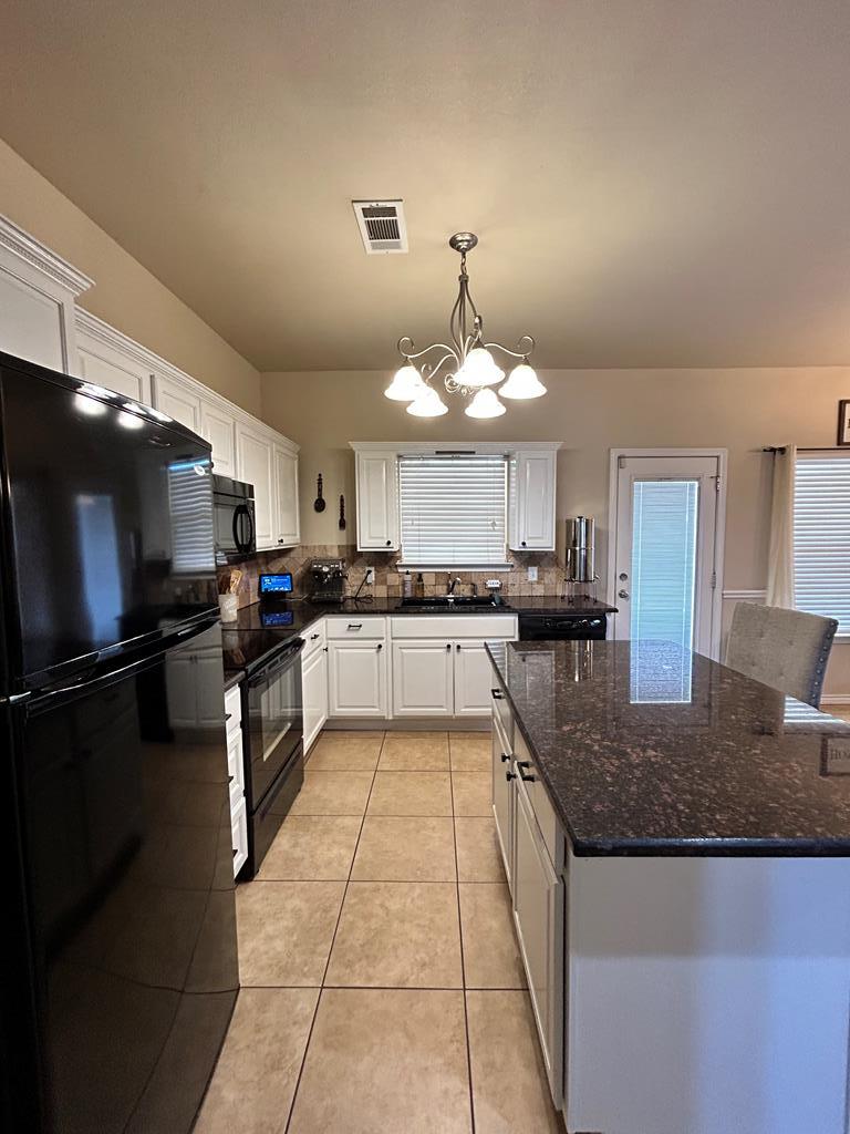 716 Shepherd Circle, Andrews, Texas image 14