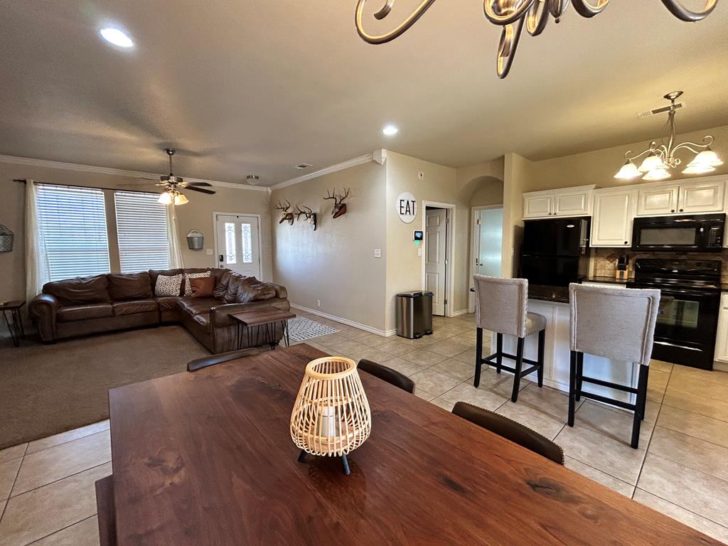 716 Shepherd Circle, Andrews, Texas image 18