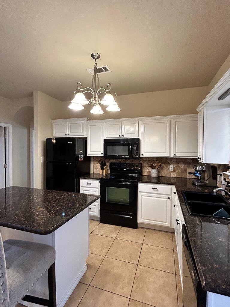716 Shepherd Circle, Andrews, Texas image 12