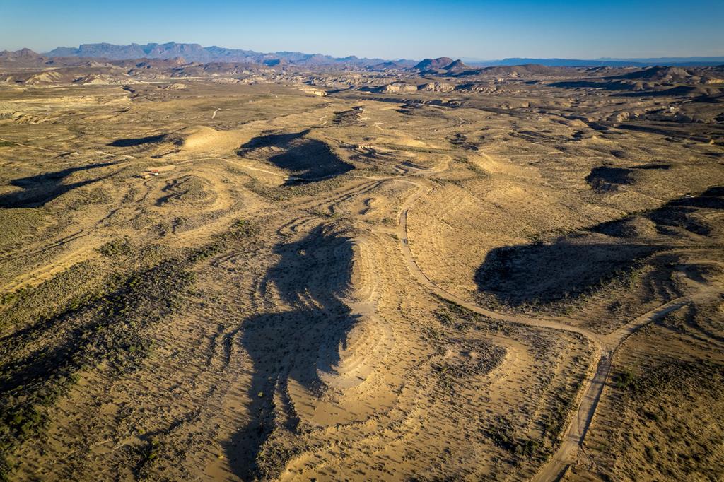 555 E Starhawk Drive, Terlingua, New York image 20