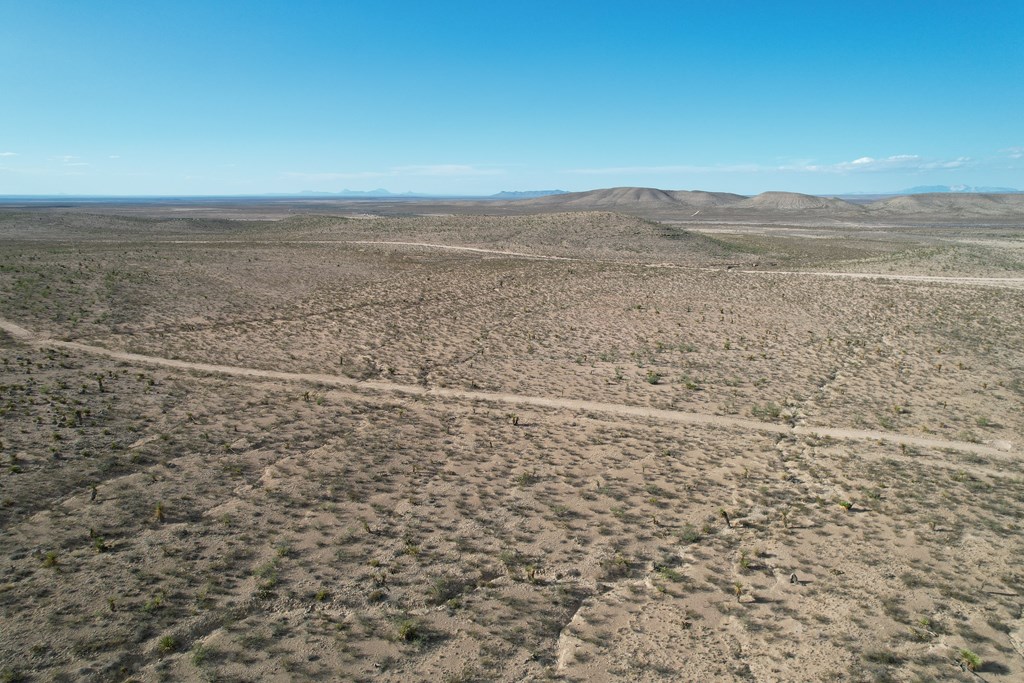 8 Anna Rd, Sierra Blanca, Texas image 10