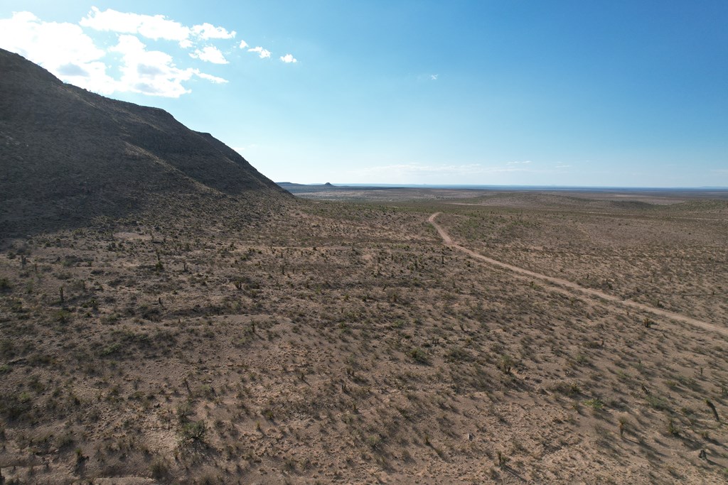 8 Anna Rd, Sierra Blanca, Texas image 18