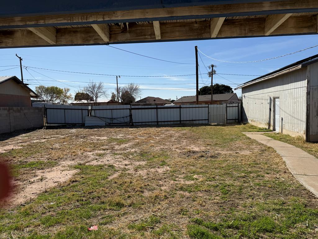 1306 Castle Rd, Odessa, Texas image 4