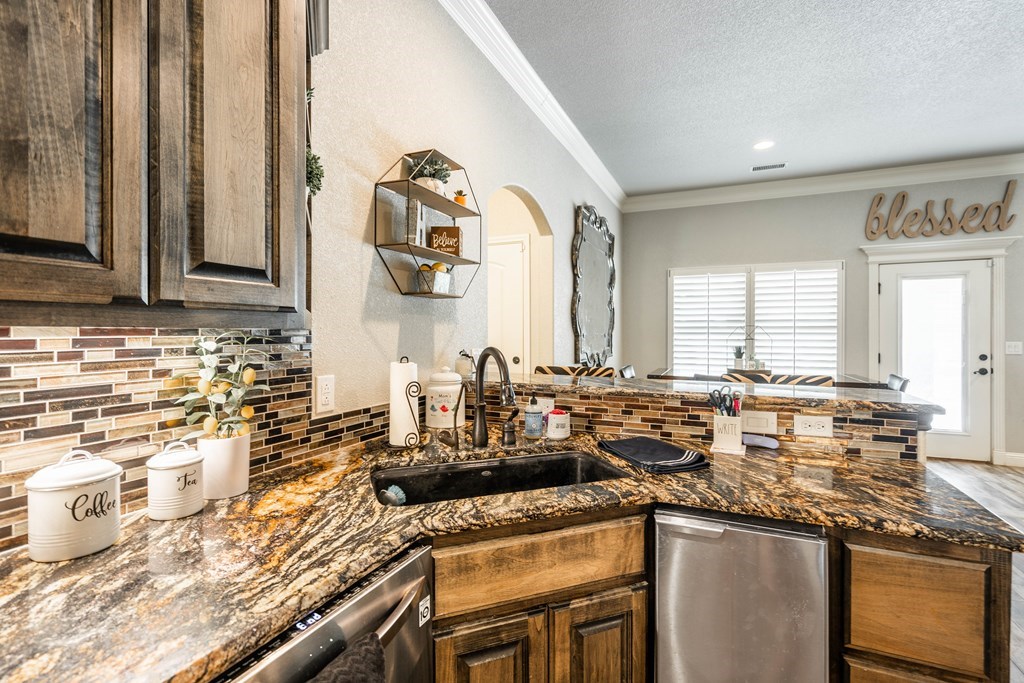 8811 Downs Dr, Odessa, Texas image 26