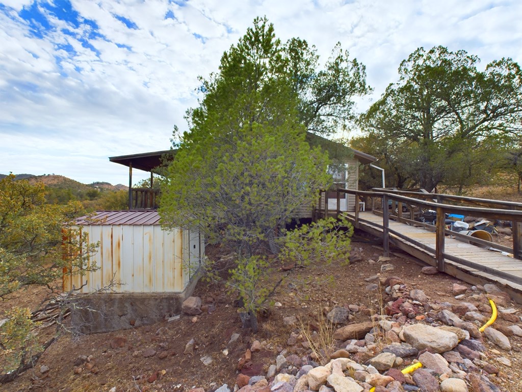 305 Tomahawk Trail, Fort Davis, Texas image 2