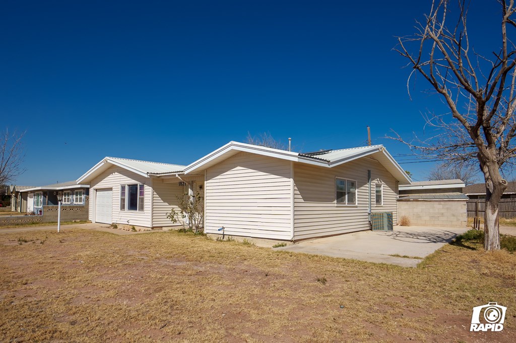 1821 E 46th St, Odessa, Texas image 3