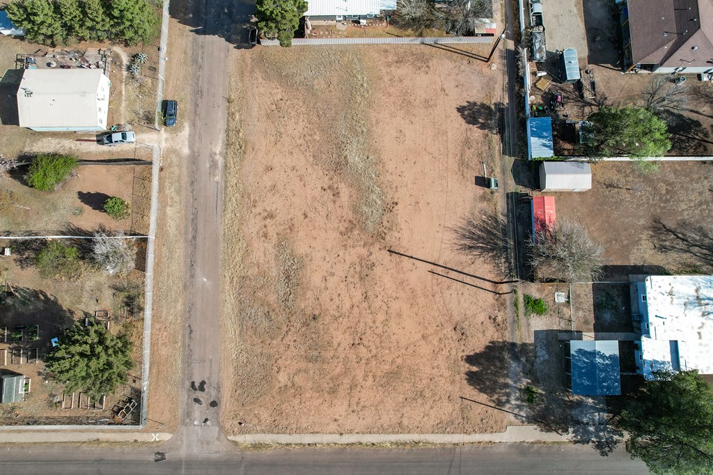 1405 N 6th St, Alpine, Texas image 6