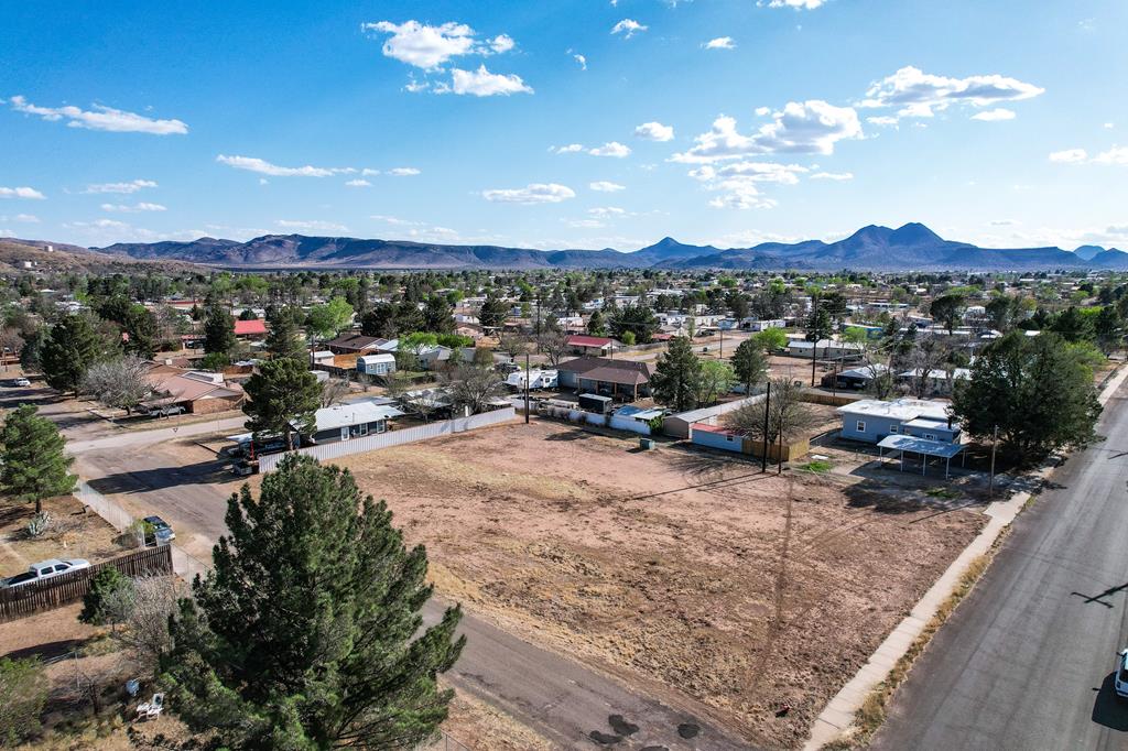 1405 N 6th St, Alpine, Texas image 1
