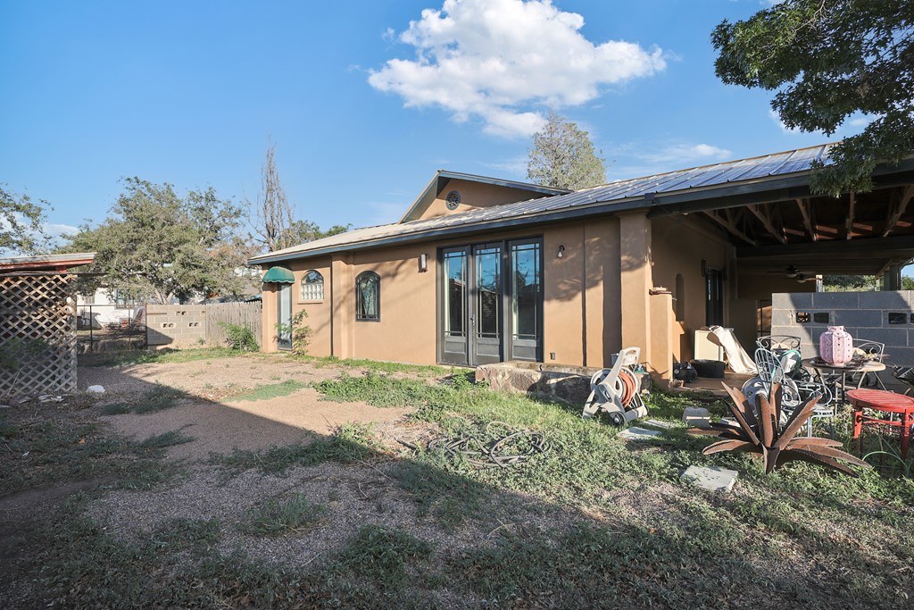 703 W Sul Ross, Alpine, Texas image 30