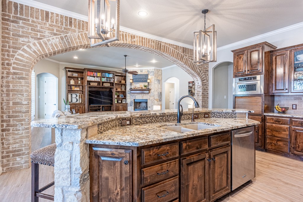 2404 Oakridge Ln, Seminole, Texas image 12