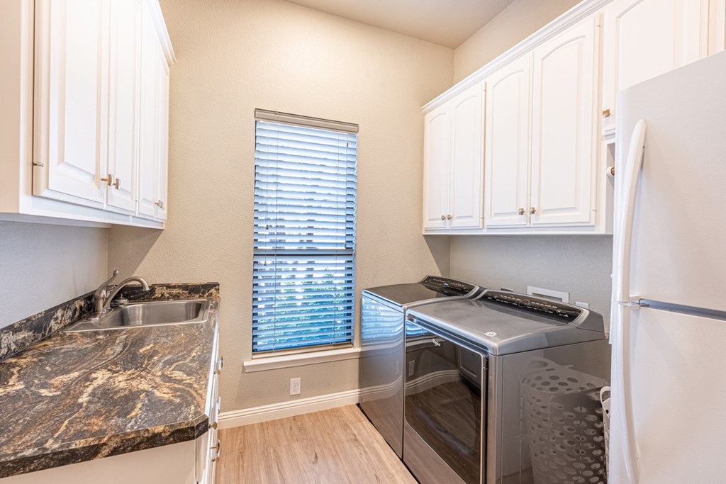 2404 Oakridge Ln, Seminole, Texas image 19