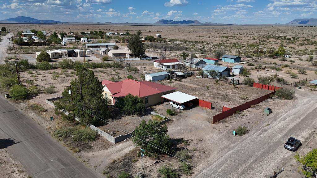 702 N Spring St, Marfa, Texas image 43