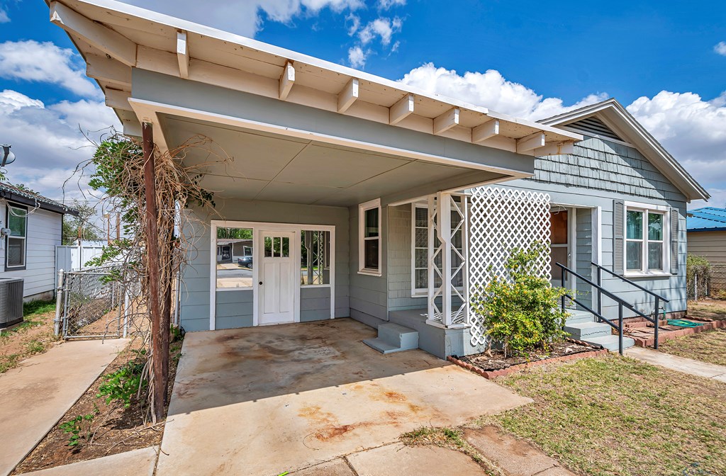 2102 N Sam Houston Ave, Odessa, Texas image 3