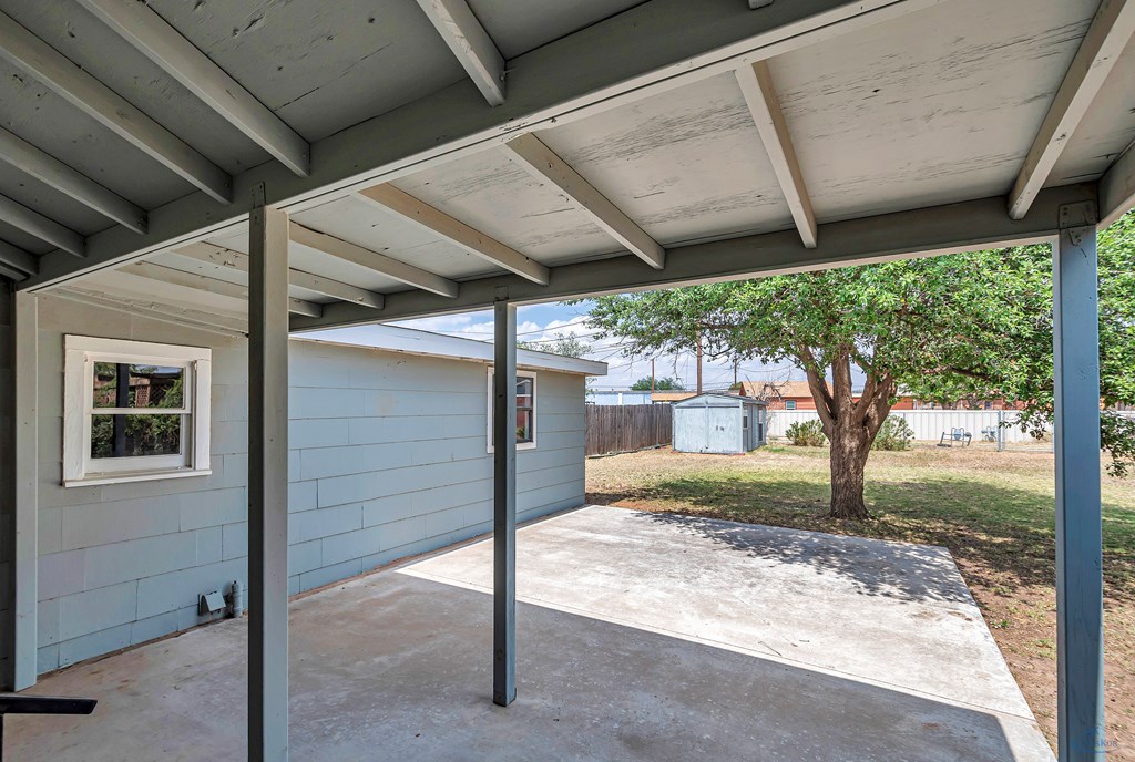 2102 N Sam Houston Ave, Odessa, Texas image 37