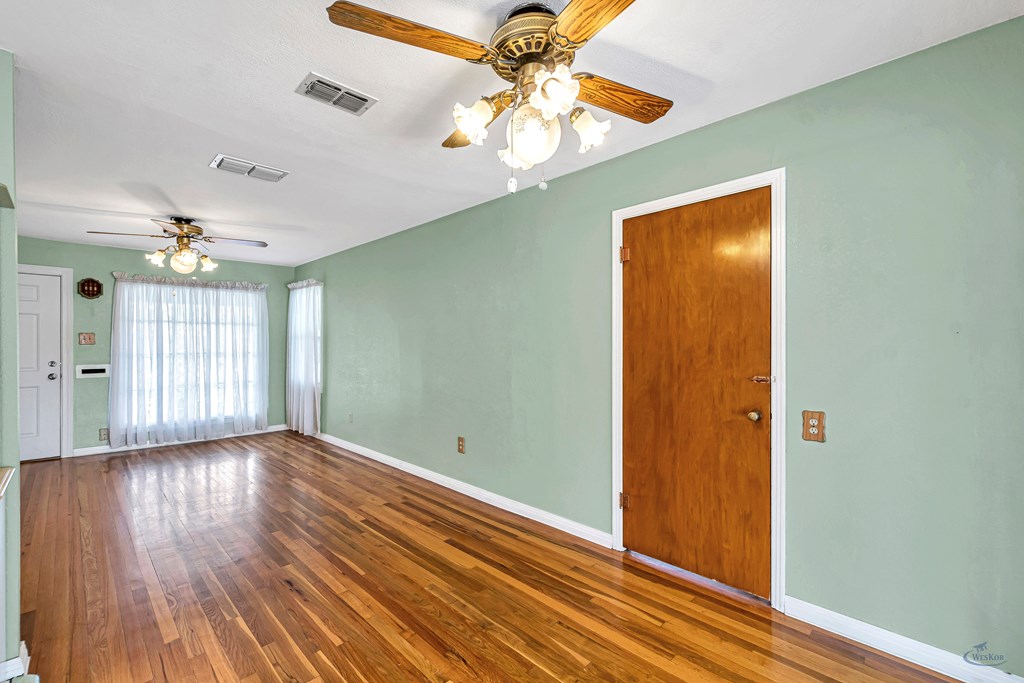 2102 N Sam Houston Ave, Odessa, Texas image 11