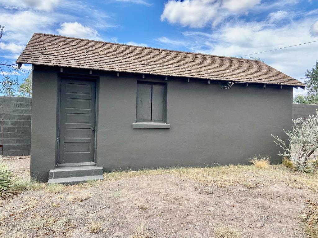 307 N Mesa St, Marfa, Texas image 18