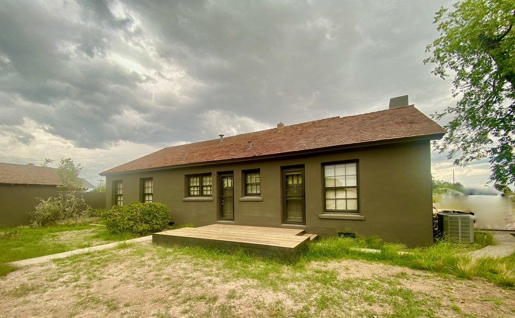 307 N Mesa St, Marfa, Texas image 17