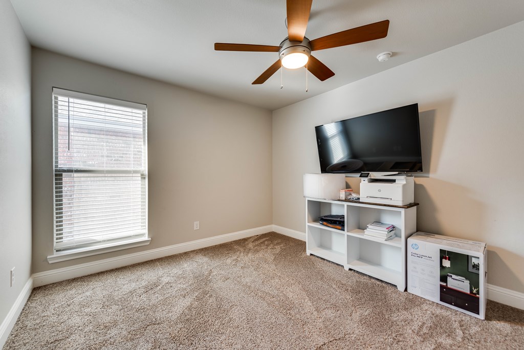 8919 Red Cliff Ave, Odessa, Texas image 12