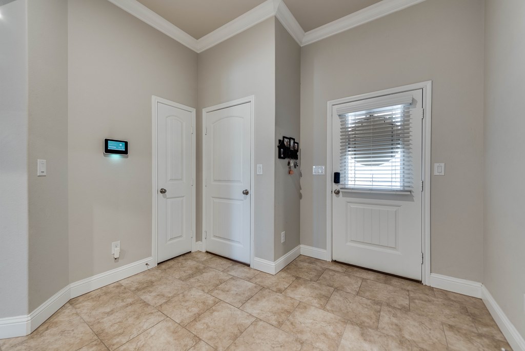 8919 Red Cliff Ave, Odessa, Texas image 3