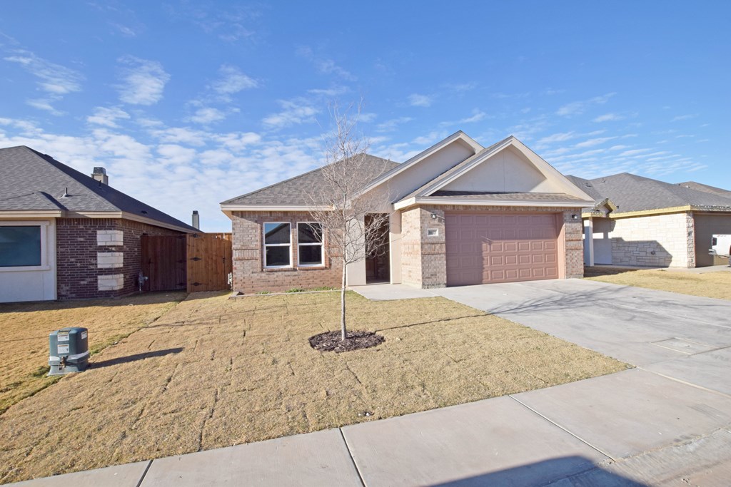 8633 Fortuna Ct, Odessa, Texas image 2