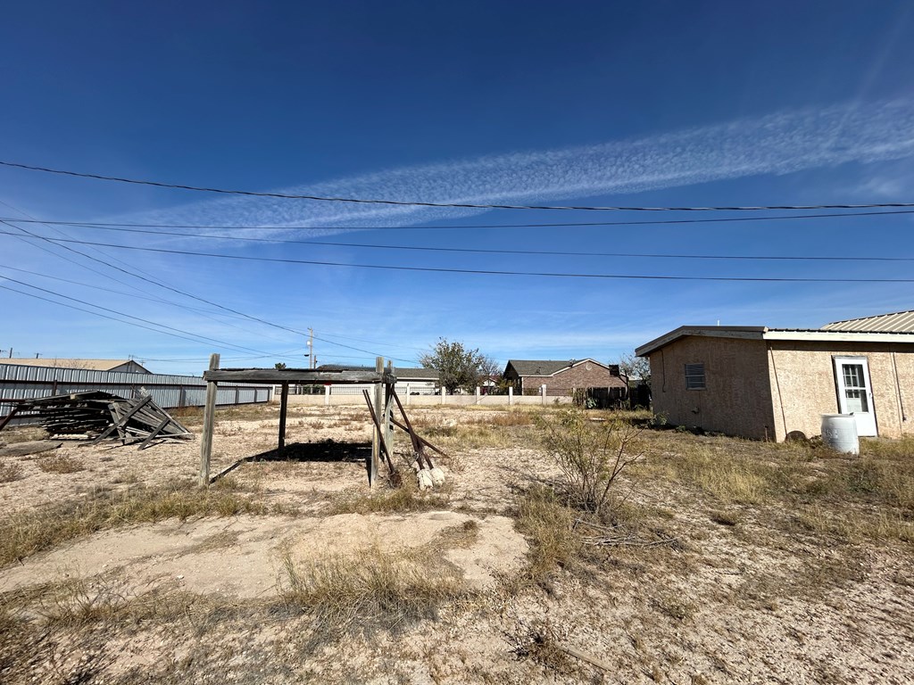 805 N Jackson St, Fort Stockton, Texas image 9