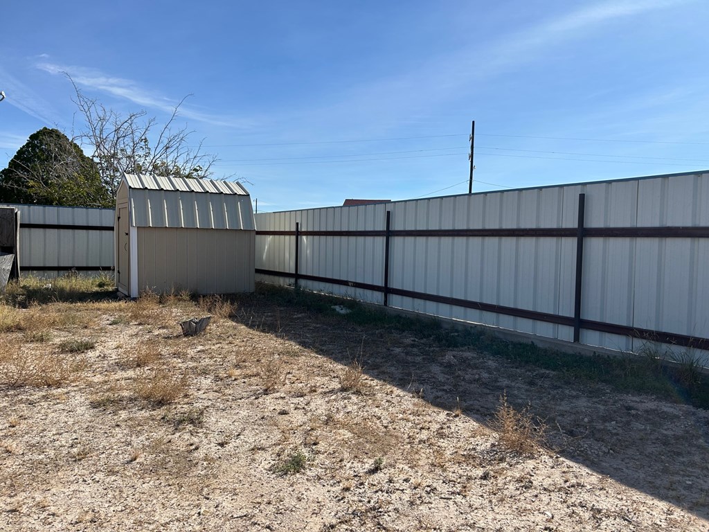 805 N Jackson St, Fort Stockton, Texas image 10