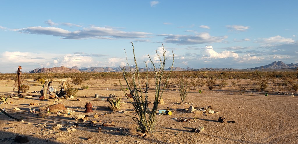 540 Martinez Rd, Terlingua, Texas image 31