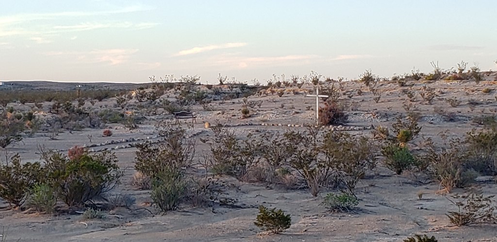 540 Martinez Rd, Terlingua, Texas image 33