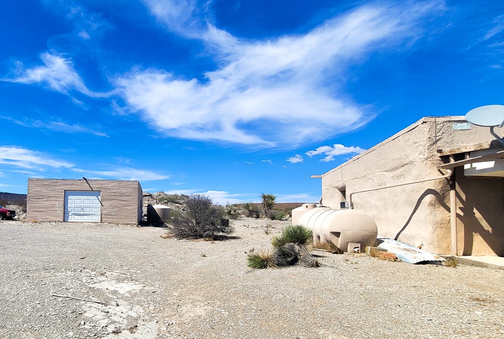 20962 Nowlin, Terlingua, Texas image 2