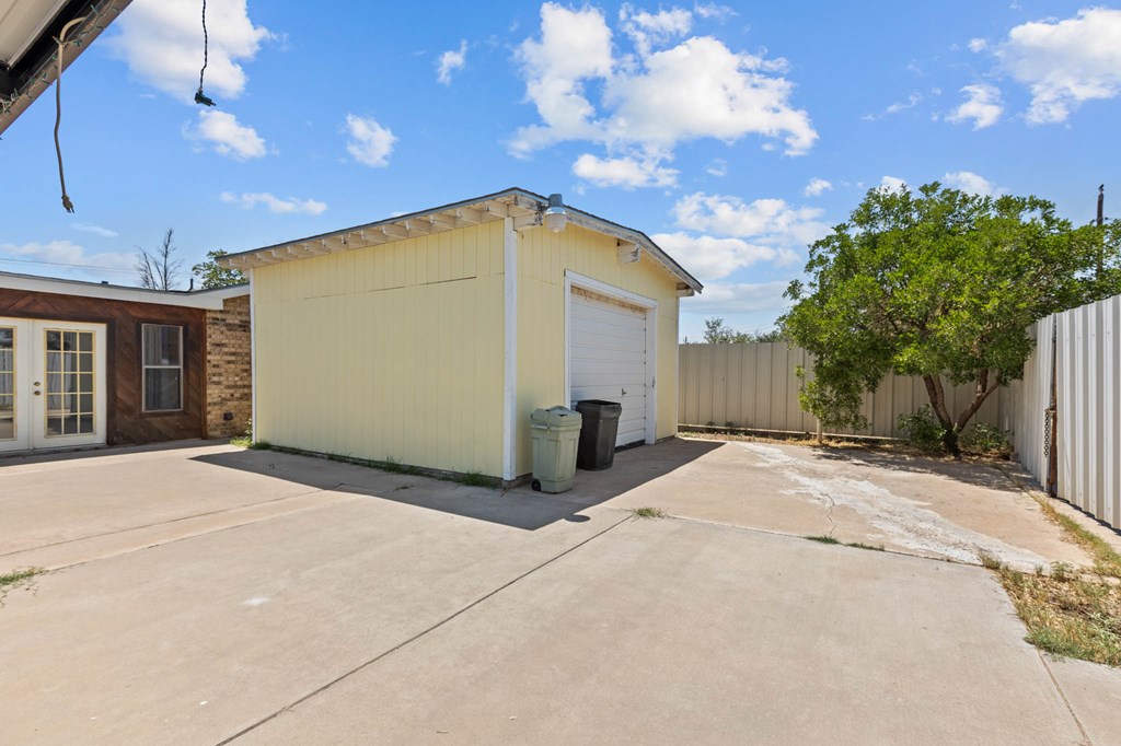 2814 W 3rd St, Odessa, Texas image 25