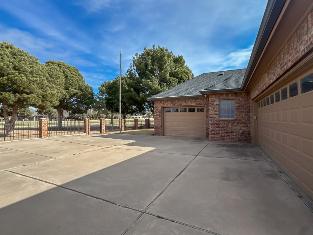 4983 Rustic Trail, Midland, Texas image 2