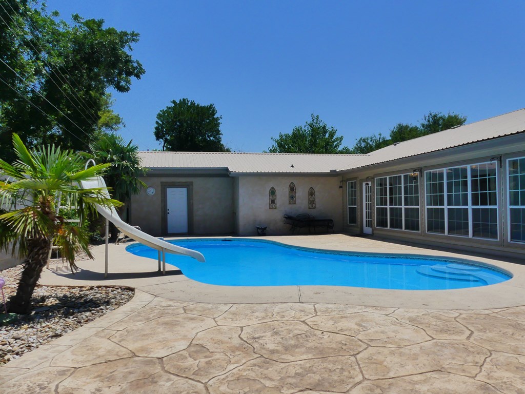 1312 NW 15th St, Andrews, Texas image 39