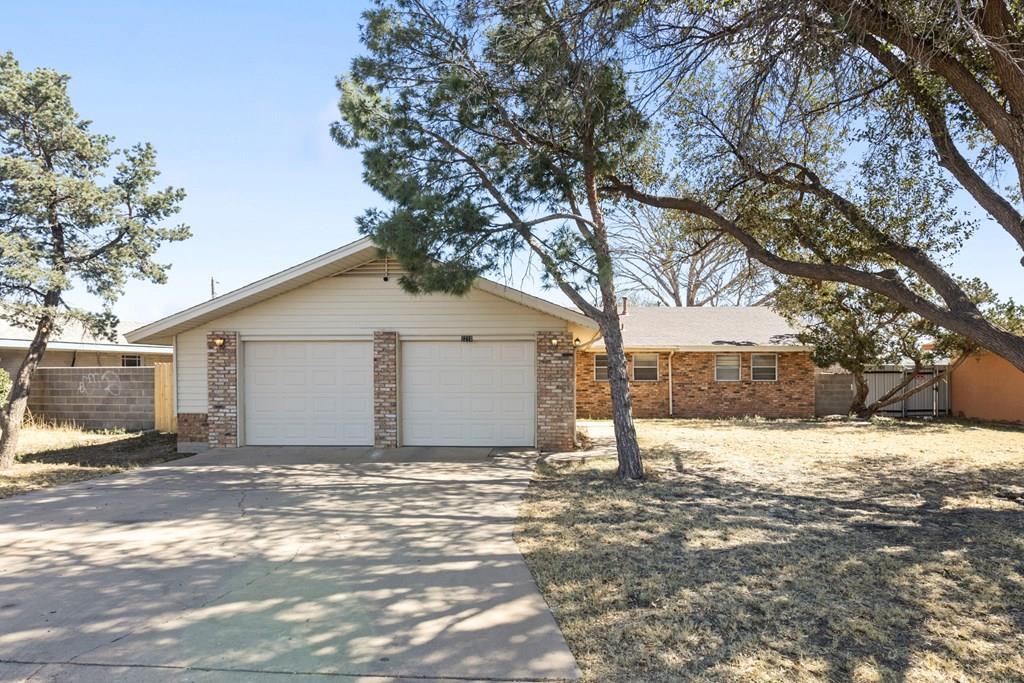 2210 Madera Ave, Odessa, Texas image 1