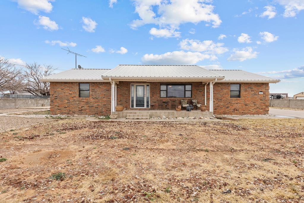 1408 E County Rd 120, Midland, Texas image 1