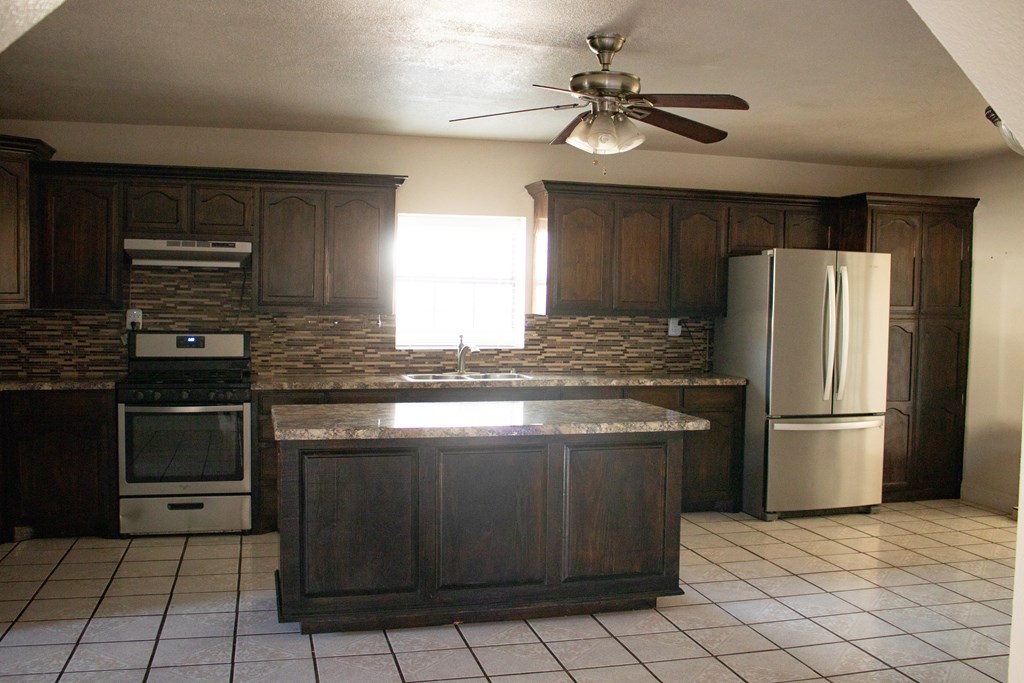 309 W Callaghan Avenue, Fort Stockton, Texas image 15