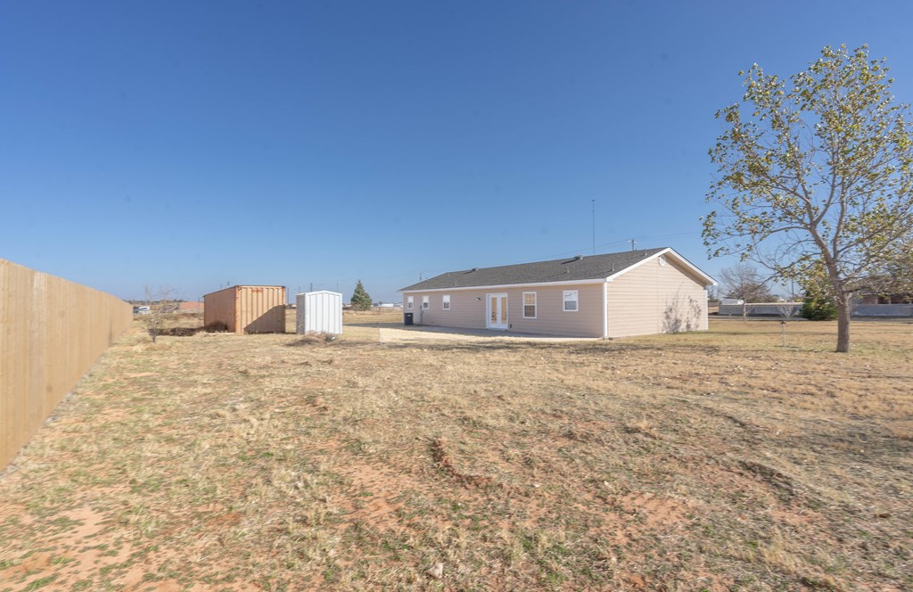 2210 W County Rd 150, Midland, Texas image 5