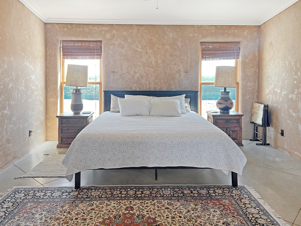 2103 Antelope Hills Rd, Marfa, Texas image 22