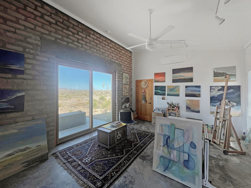 2103 Antelope Hills Rd, Marfa, Texas image 26