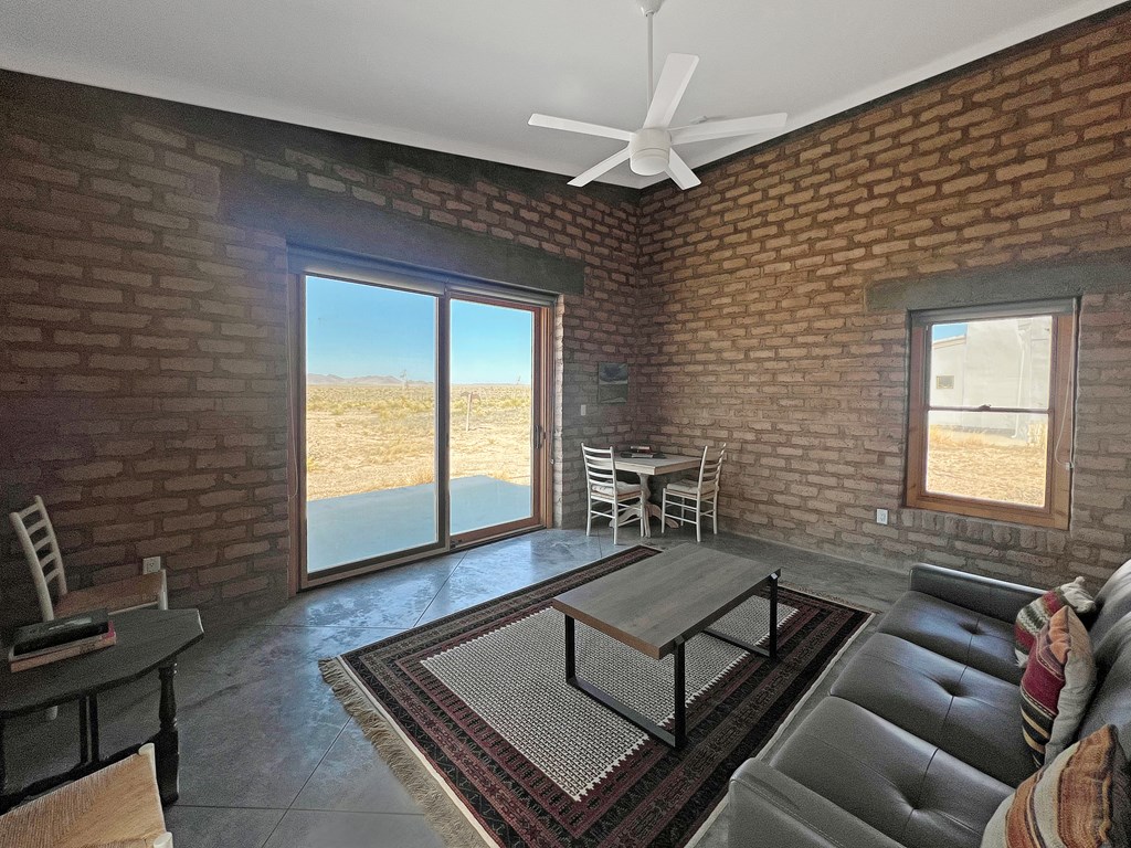 2103 Antelope Hills Rd, Marfa, Texas image 32