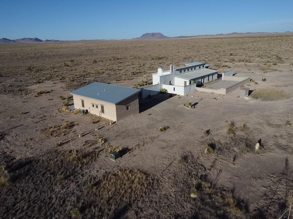 2103 Antelope Hills Rd, Marfa, Texas image 37